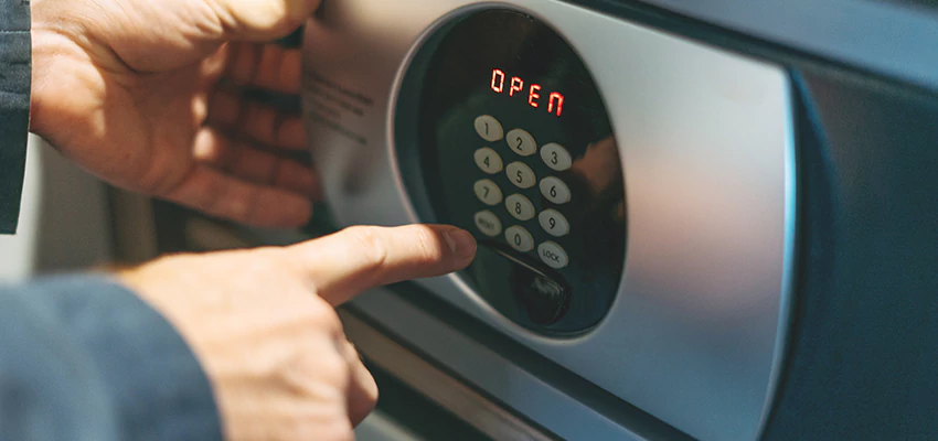 Cash Safe Openers in Wesley Chapel, Florida