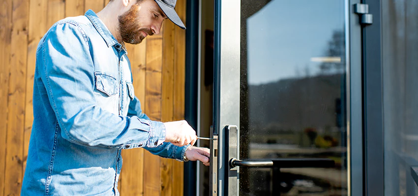 Frameless Glass Storefront Door Locks Replacement in Wesley Chapel, FL