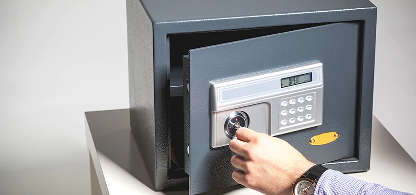 Jewelry Safe Unlocking Service in Wesley Chapel, Florida